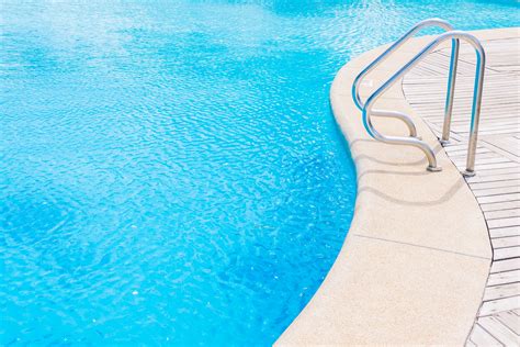 How much does it cost to fix a leak in an inground pool? - Pool Cost Guide