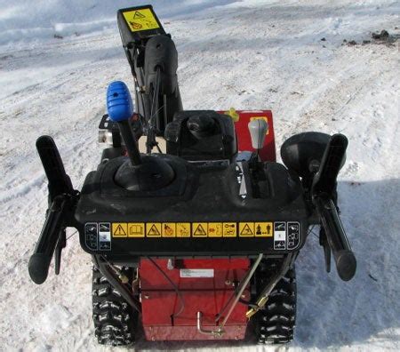 Toro Power Max 826 OXE Review - Snowblower.com DEV