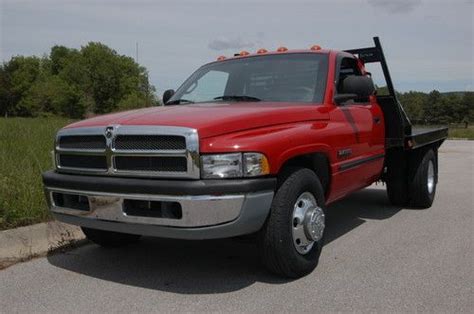 Buy Used 2000 Dodge Ram 3500 Reg Cab Dually W Flatbed 5 Speed Diesel