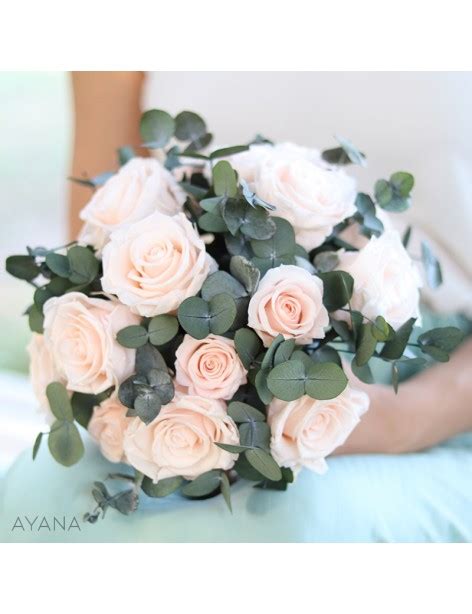 Bouquets de mariées Fleurs stabilisées et séchées AYANA Floral Design