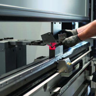 Precision Bending in Press Brakes | MetalForming Magazine Article