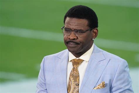 Michael Irvin Shows Video Of Encounter With Marriott Employee Refiles Lawsuit In Arizona