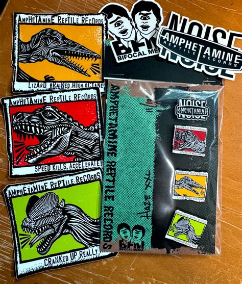 Amphetamine Reptile Pin And Sticker Set Lmtd To 100