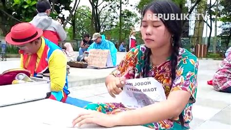 Serunya Lomba Melamun Di Tasikmalaya Video Dailymotion