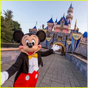 Disneyland Announces New Magic Key Annual Pass Program Get The