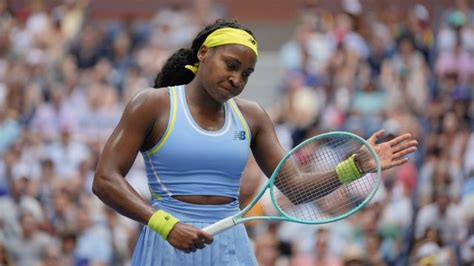 Defending Us Open Champion Coco Gauff Upset By Emma Navarro Sportsnet Ca