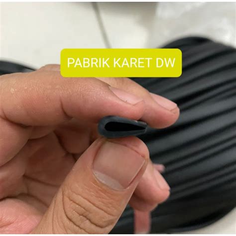 Jual Karet Lis U Jepit Lebar Mm Untuk Plat Panel Kaca Mm Shopee