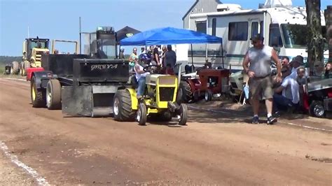 Cub Cadet 16hp 1050lb Garden Tractor Pull Meredith Ny Youtube