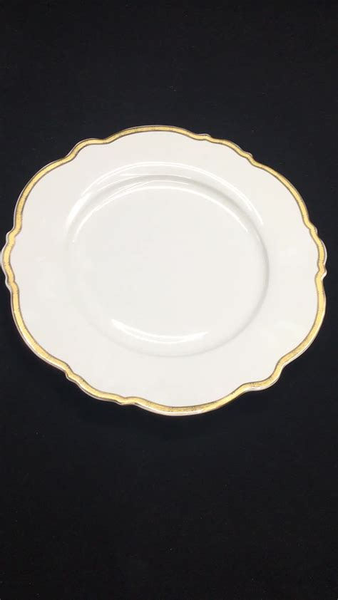 Home Goods Luxury Fine Bone China Porcelain Dinnerware Sets Ceramic