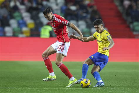 Estoril Elimina O Benfica E Est Na Final Da Ta A Da Liga