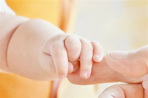 30 Inspirasi Nama Bayi Perempuan Huruf H 3 Kata Yang Indah Dan Penuh