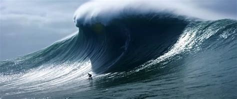 '100 Foot Wave' Series Details A Try At Terrifying Surfing History