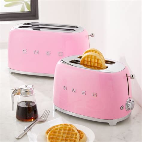 Toaster Smeg Pink | Bruin Blog