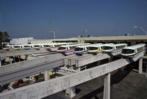 The History of the Walt Disney World Monorail: Mark IV, 1971-1989 ...