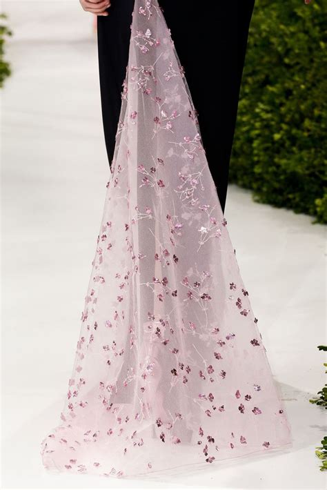 CHRISTIAN DIOR HC SS 2013 Couture Details Fashion Details Fashion