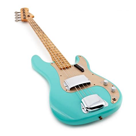 Fender Custom Shop 1959 P Bass Journeyman Relic Aged Seafoam Green At