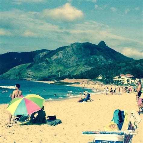 praia da macumba rj brasil