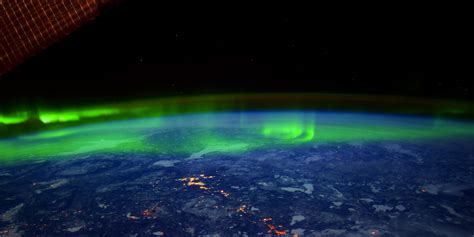 Video: Stunning Aurora Borealis from Space in 4K HD - Rise Up Daily