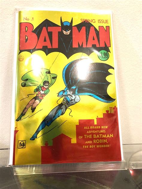 Batman Facsimile Foil Issue Hobbies Toys Books Magazines