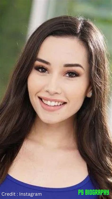 Aria Lee Age Net Worth Boyfriend Bio Wiki 5 Best Photos Height