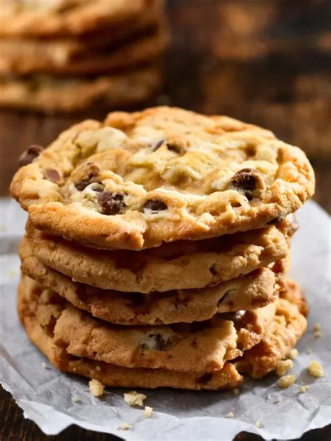 Brown Butter Toffee Chocolate Chip Cookies Mamas Happy Kitchen