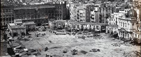 Piazza Mercato A Napoli Partenope GolfodiNapoli Vesuvio