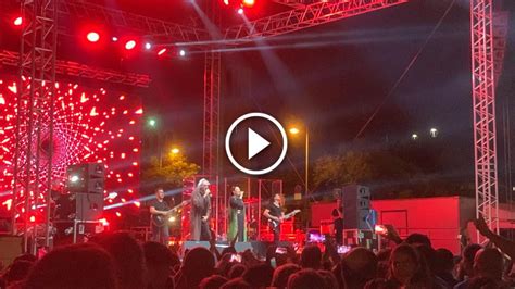 Camela Hizo Cantar Y Bailar Con Su Tecno Rumba A Miles De Personas En