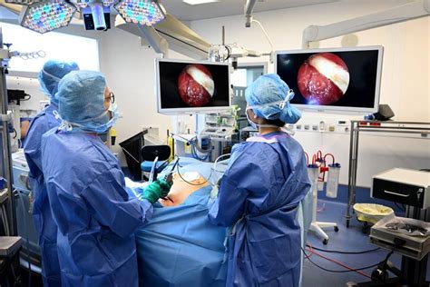 Dans Les Coulisses Du Centre De Lutte Contre Le Cancer Jean Perrin