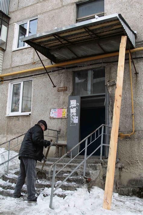 Козырек над подъездом (66 фото) » НА ДАЧЕ ФОТО