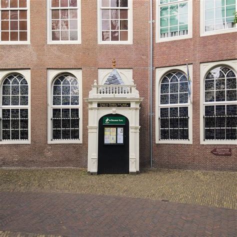 Begijnhof Chapel – Amsterdam, Netherlands - Atlas Obscura