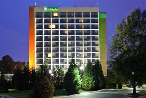 Holiday Inn RALEIGH CRABTREE VALLEY MALL 84 Reviews 4100 Glenwood