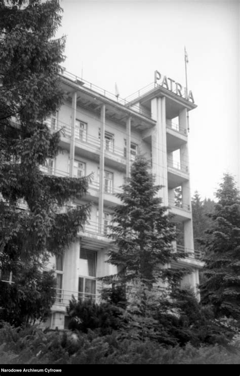 Sanatorium W Prl Tu Się Leczy Ale I Prowadzi życie Towarzyskie