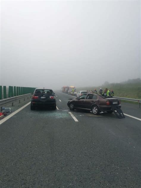 FOTO VIDEO Carambol pe Autostrada Soarelui 55 de mașini lovite în 4