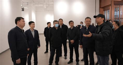 长春市政府副市长赵显一行莅临长春光华学院电影产业实训基地调研 长春光华学院