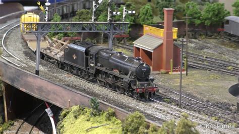 O Gauge Model Railway Running Session November 2018 Youtube