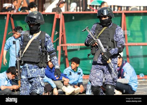 Sanaa Sanaa Yemen 29th Dec 2023 Houthi Troopers Stand Guard During