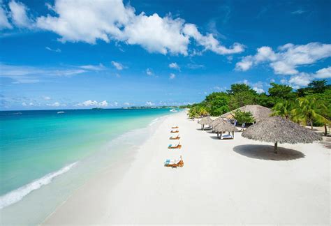 All-Inclusive Family Friendly Resorts in the Caribbean | Beaches Jamaica All Inclusive, Jamaica ...