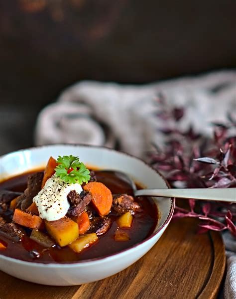 klassisches Rezept für Gulasch Suppe Mach was Leckeres