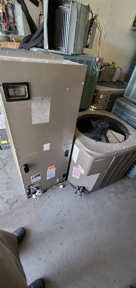 Used Ac Units Carrier 4 Ton 14 Seer For Sale In Fort Lauderdale Fl Offerup