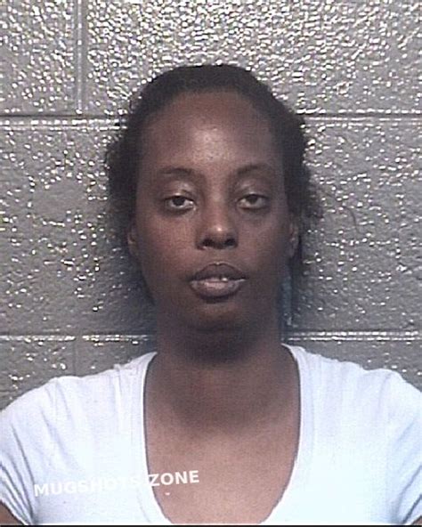 WOODS ZALONDA EVETTE 04 17 2024 Danville Mugshots Zone