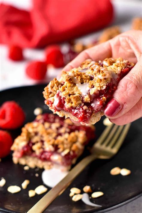 Raspberry Oatmeal Bars The Conscious Plant Kitchen