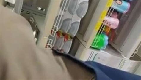Bulge Flash First Store TNAFlix Porn Videos