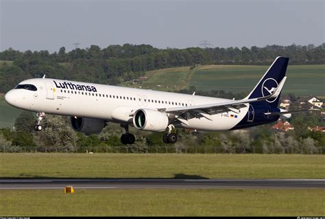 D Aiel Lufthansa Airbus A Nx Photo By Felix Sourek Id