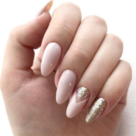 Graduation Nails Designs To Recreate For Your Big Day Graduation