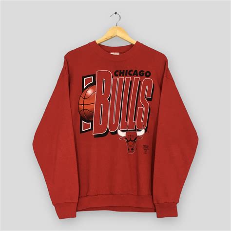 Vintage 1990s Chicago Bulls NBA Sweatshirt Large Chicago Bulls Spell