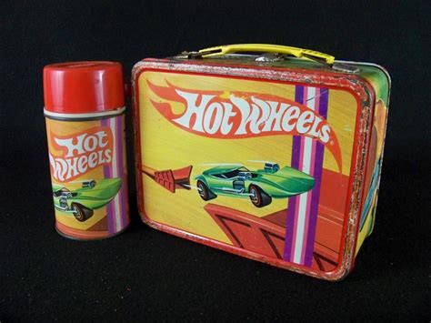 Lot 1969 Hot Wheels Lunchbox With Thermos