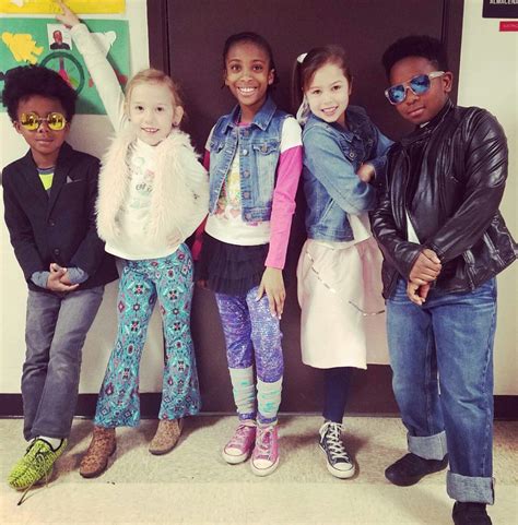 Throwback Thursday Outfits Spirit Week 80s