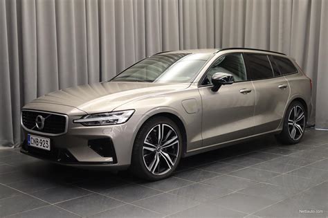 Volvo V60 T8 TwE AWD R Design Aut Navi 360 Kamera Harman Kardon