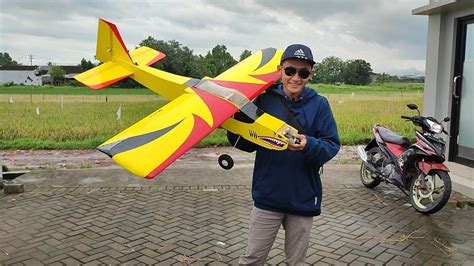 Hujan Nekat Terbang Perdana Rc Trainer Versi Gaban Wingspan 150 Cm