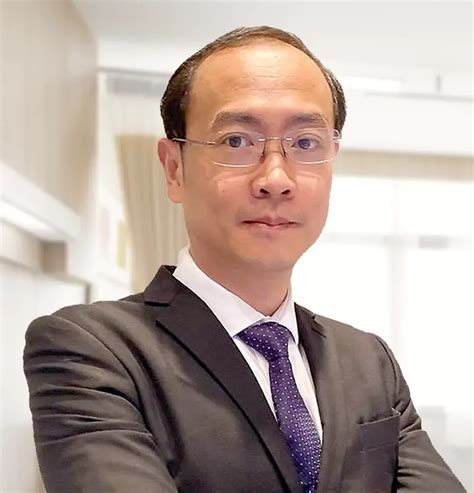 Dr Lim Sze Wei Orthopaedic Surgeon At Prince Court